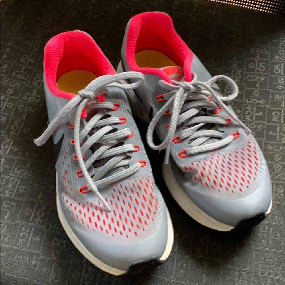 Girls Nike Pegasus